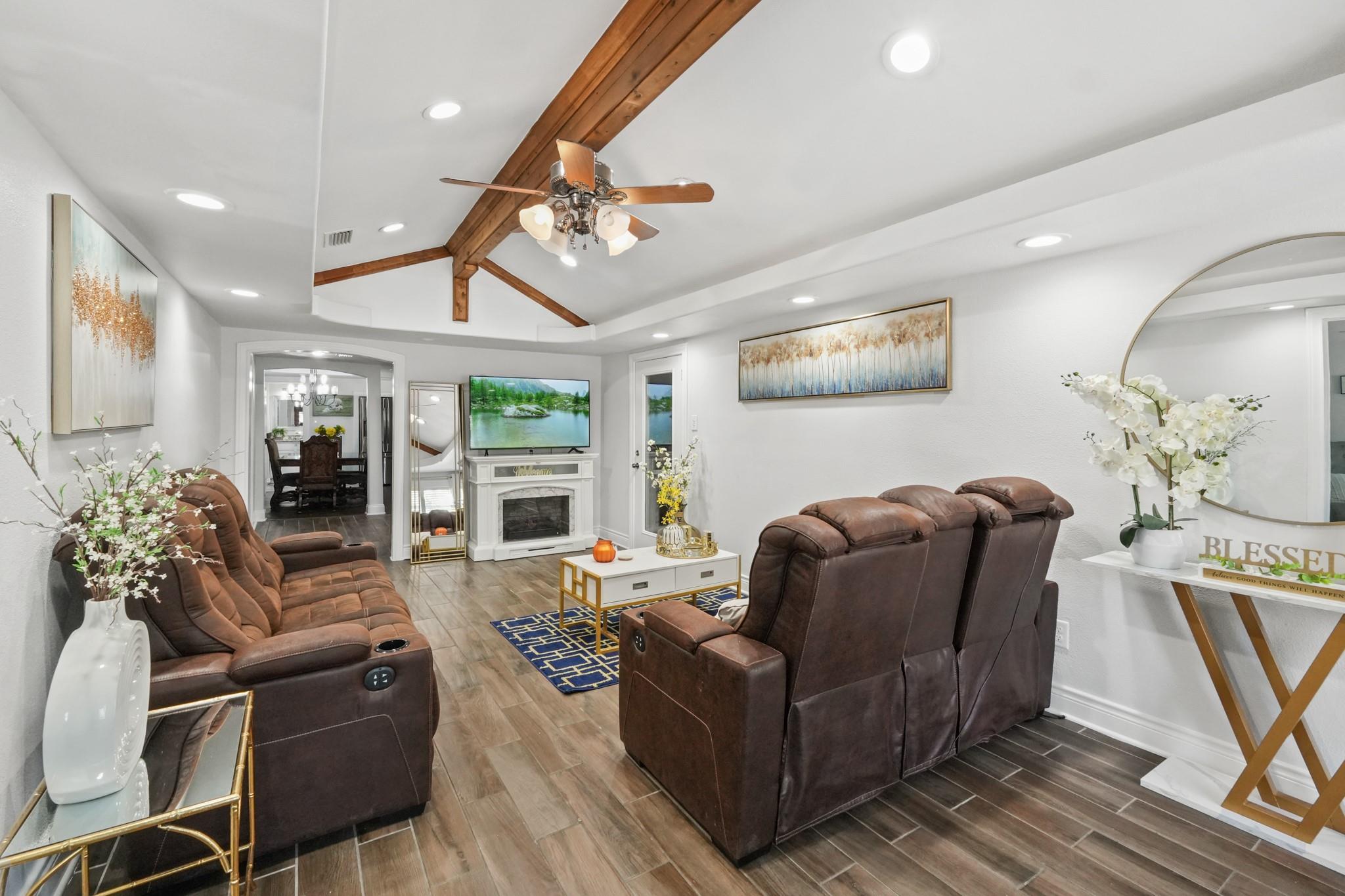 1306 S 10th St, Temple, TX 76504