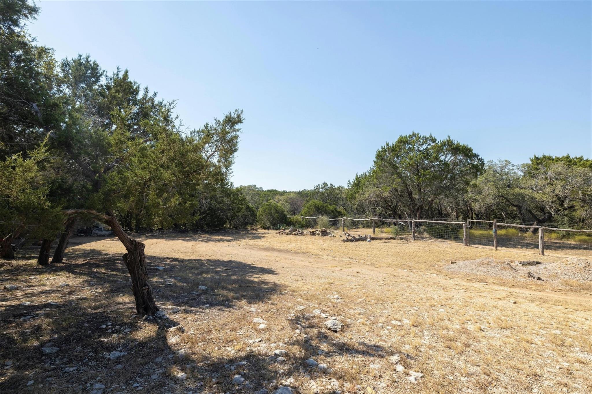 221 Old Tower Rd, Liberty Hill, TX 78642