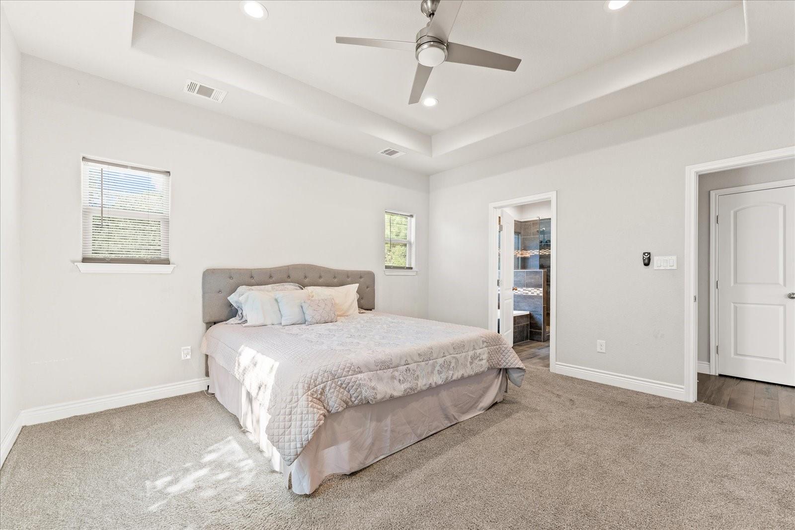 113 Tonkawa Ln, Paige, TX 78659