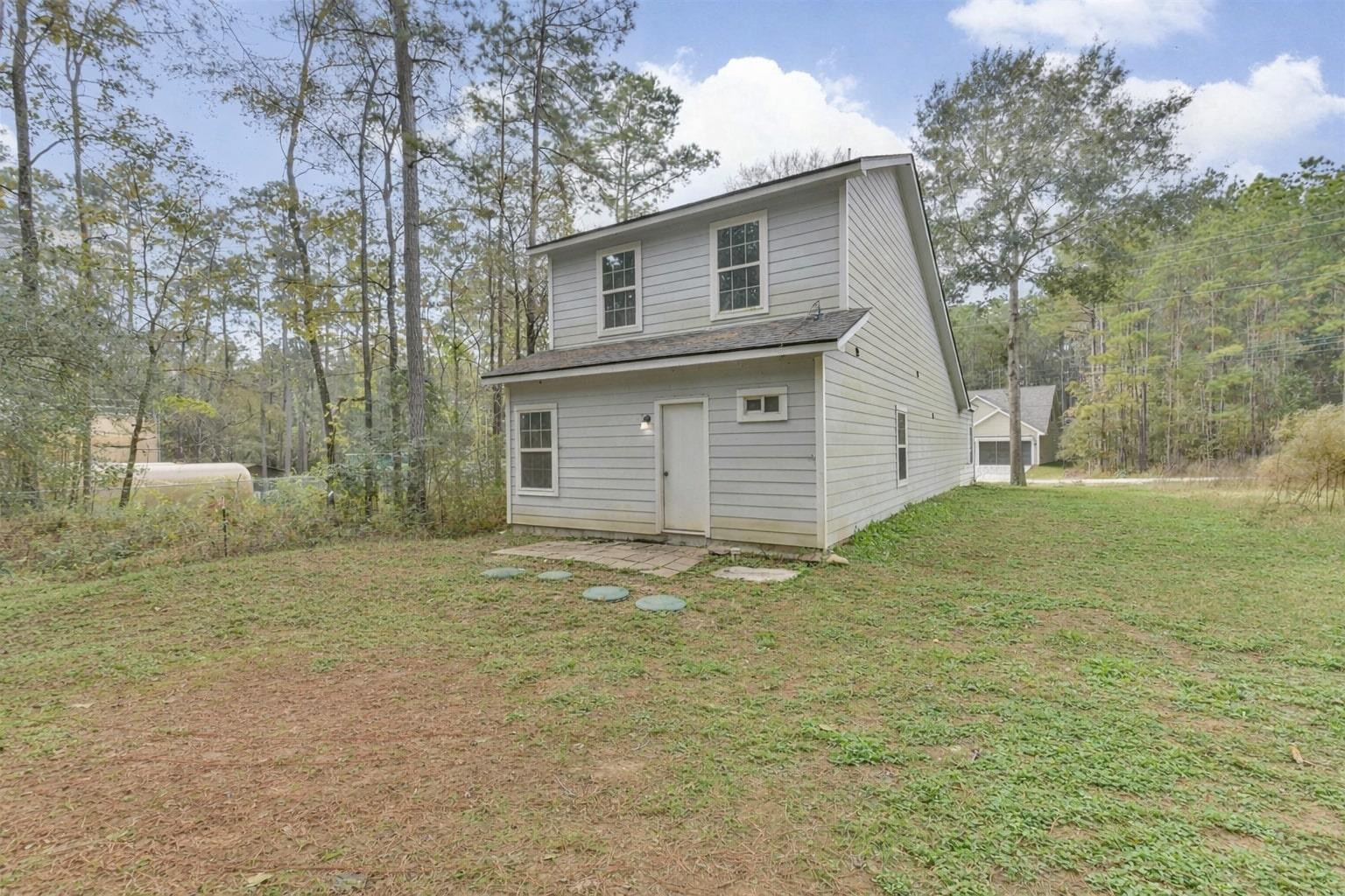 15514 Hickory Dr, Montgomery, TX 77356