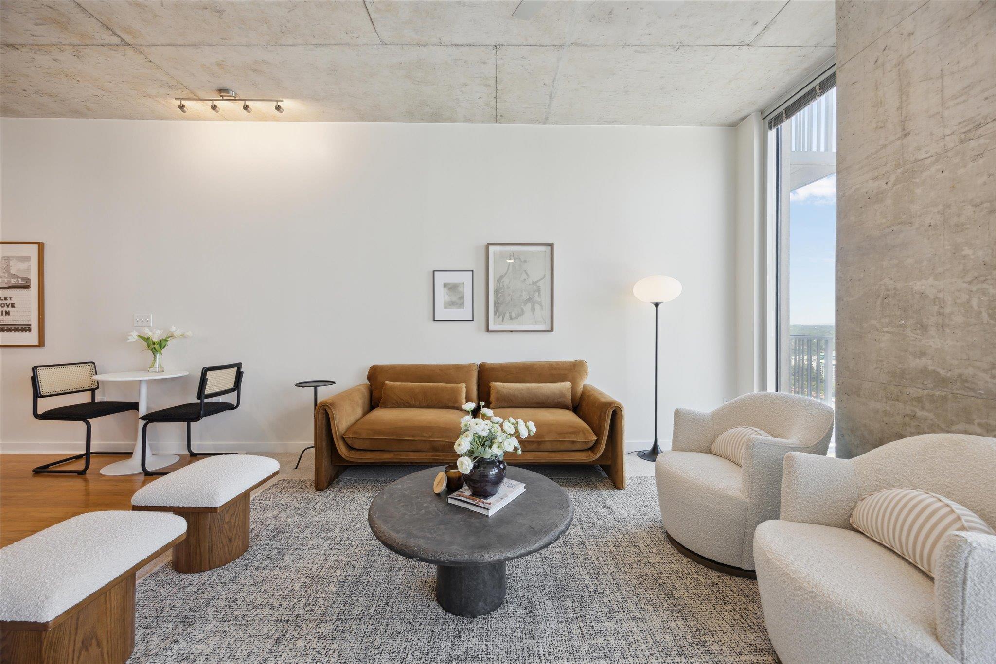 360 Nueces St # 2506, Austin, TX 78701