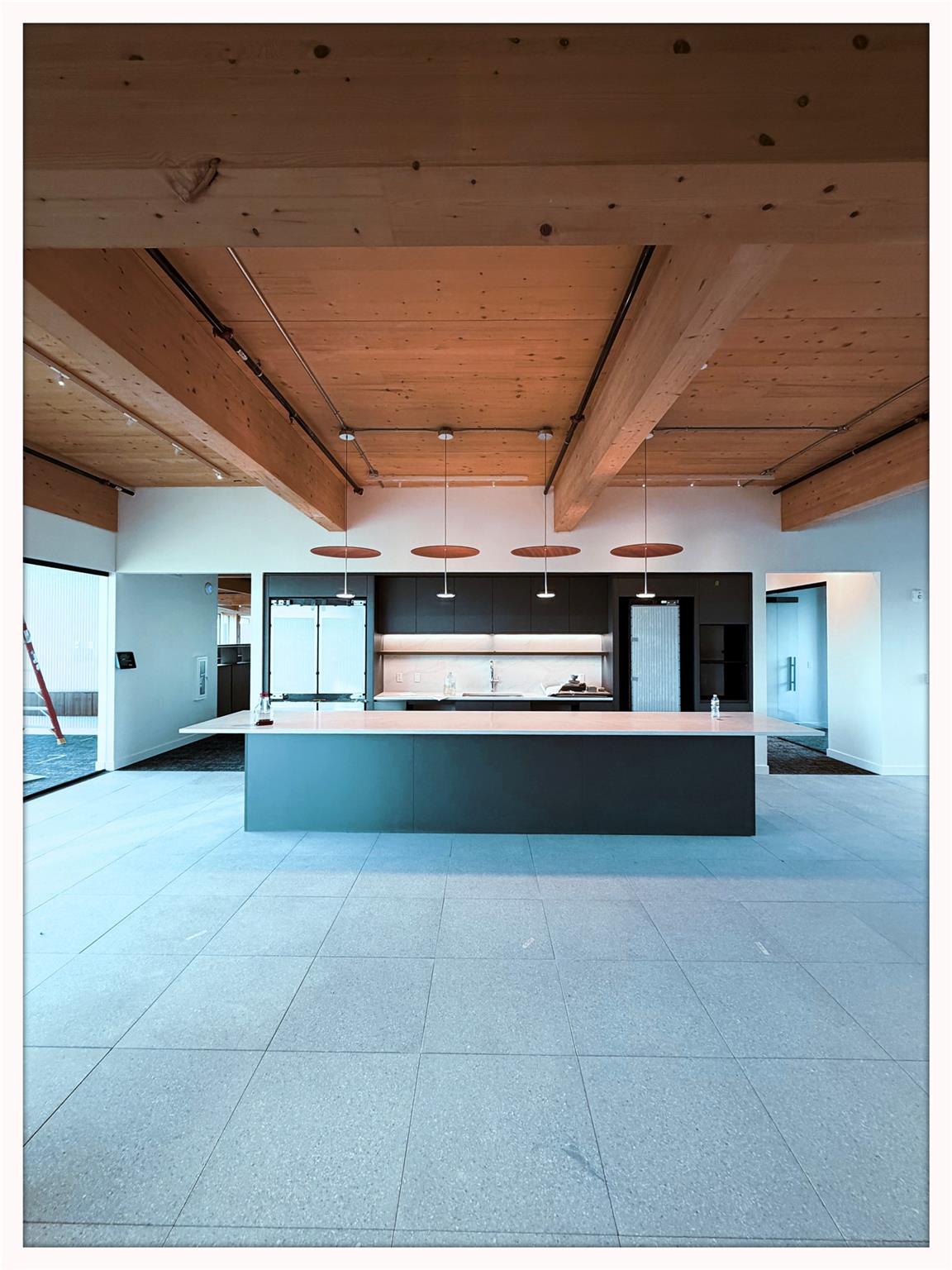 2422 7th St E, Austin, TX 78702