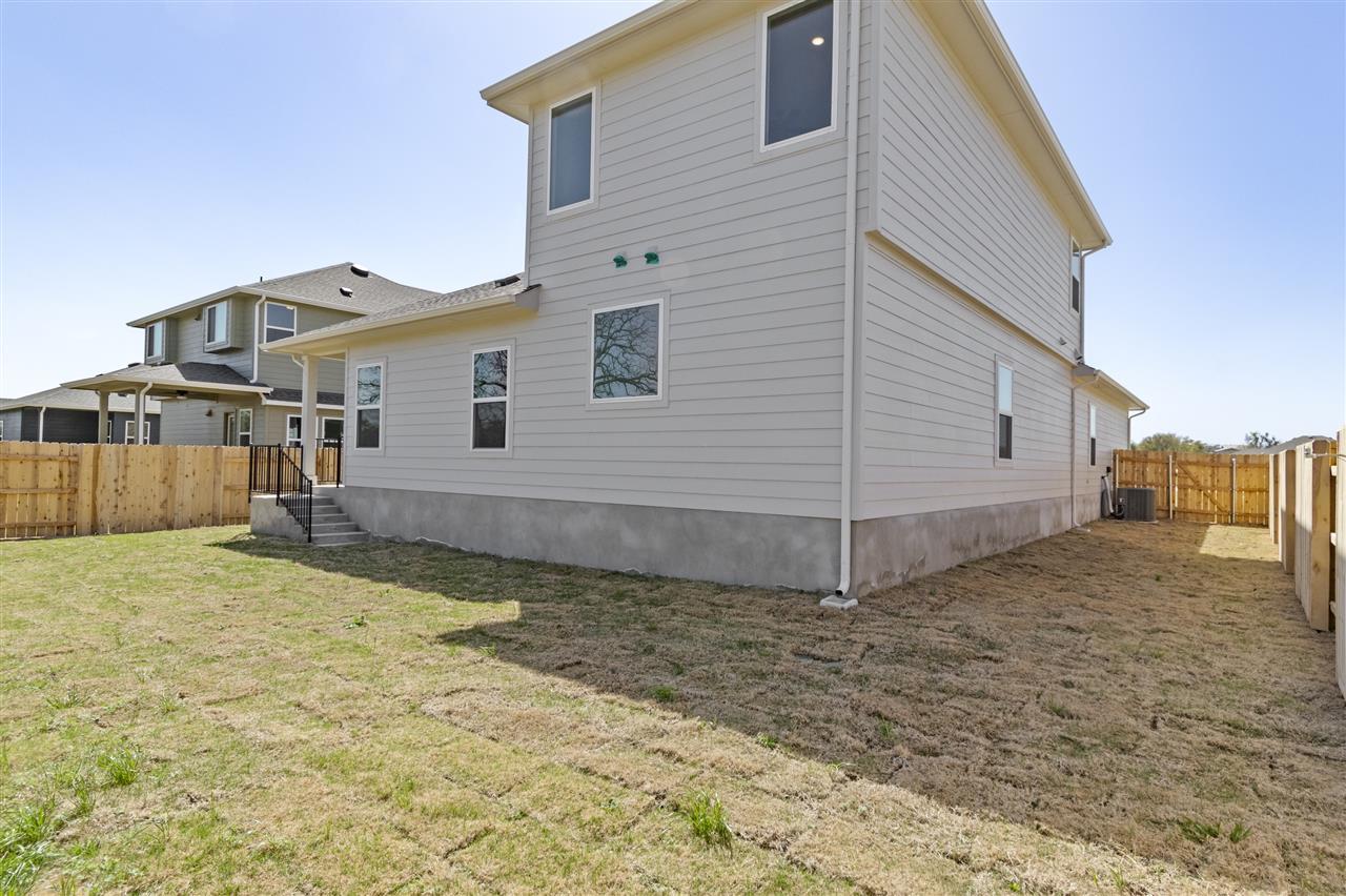 305 Lucky Ave, Bertram, TX 78605