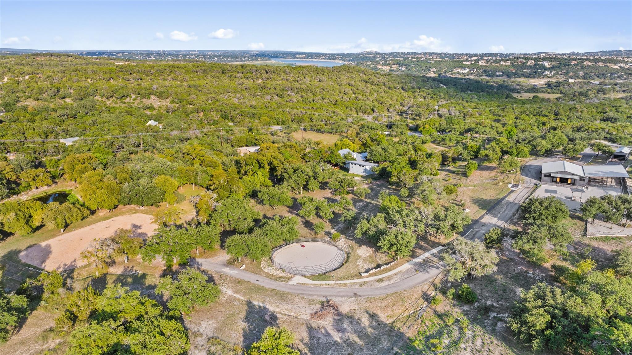 2412 Bee Creek Rd, Spicewood, TX 78669