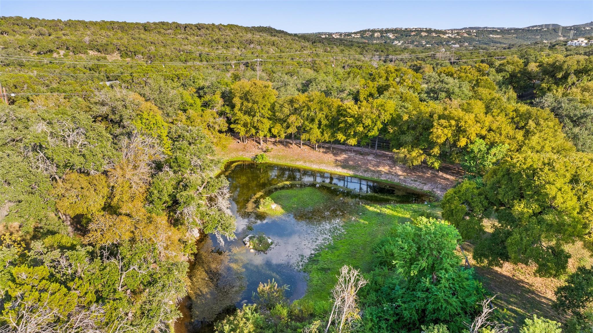 2412 Bee Creek Rd, Spicewood, TX 78669