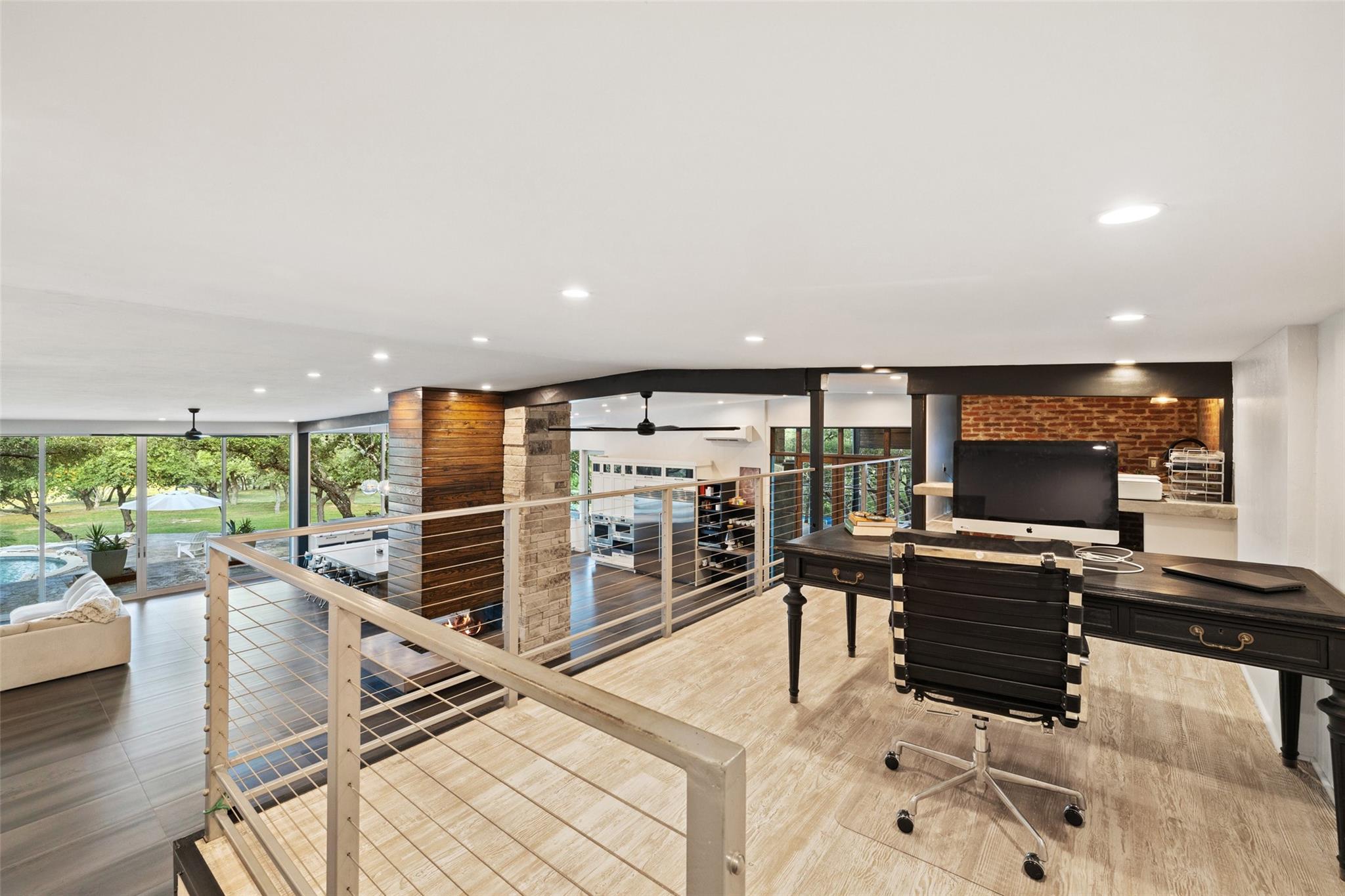 2412 Bee Creek Rd, Spicewood, TX 78669