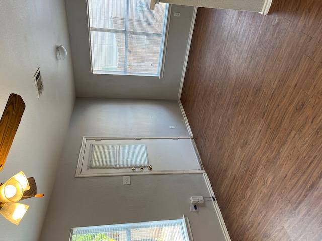 1021 Christopher Ave # B, Round Rock, TX 78681