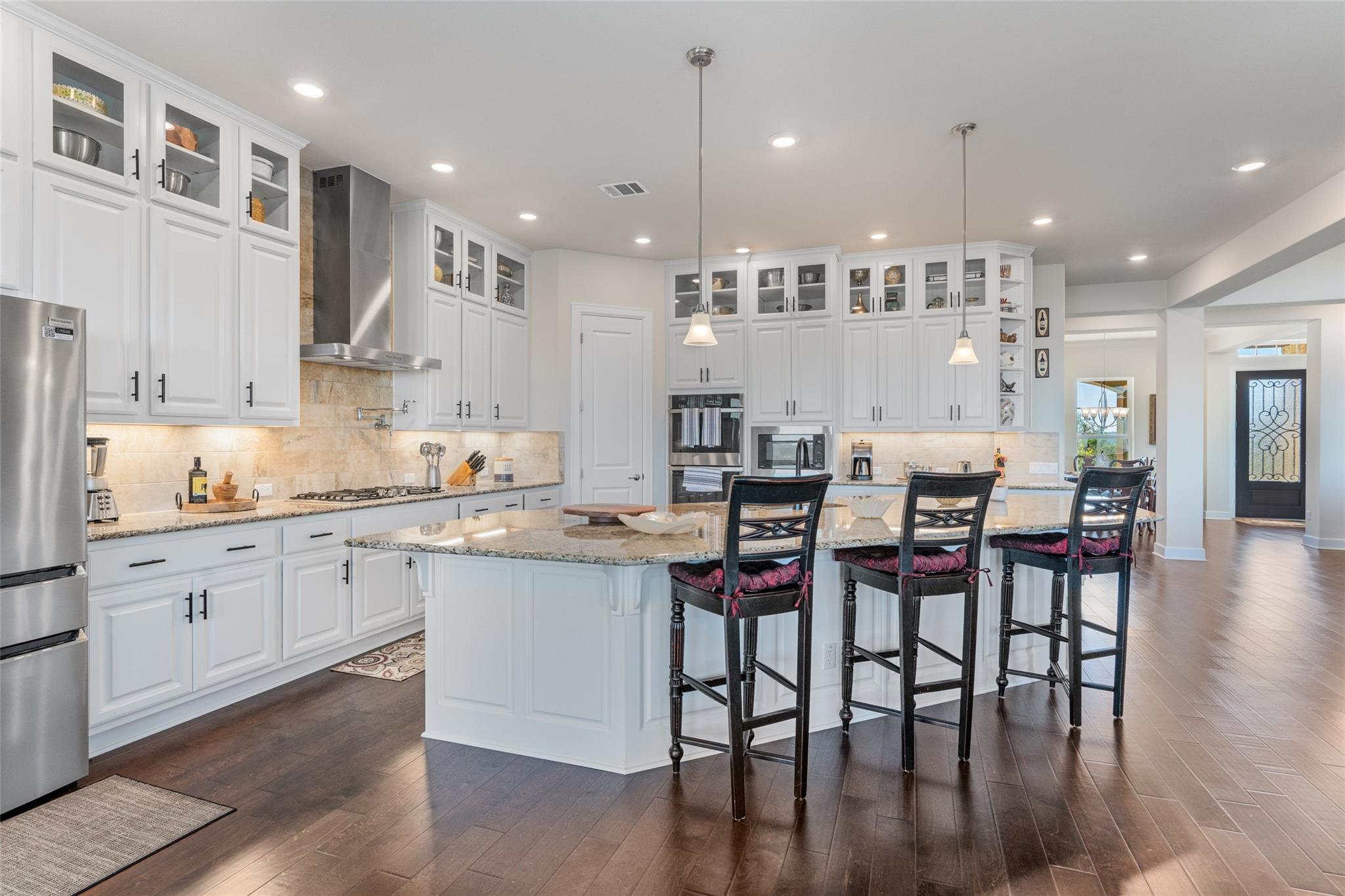 235 Chestnut Xing, Burnet, TX 78611