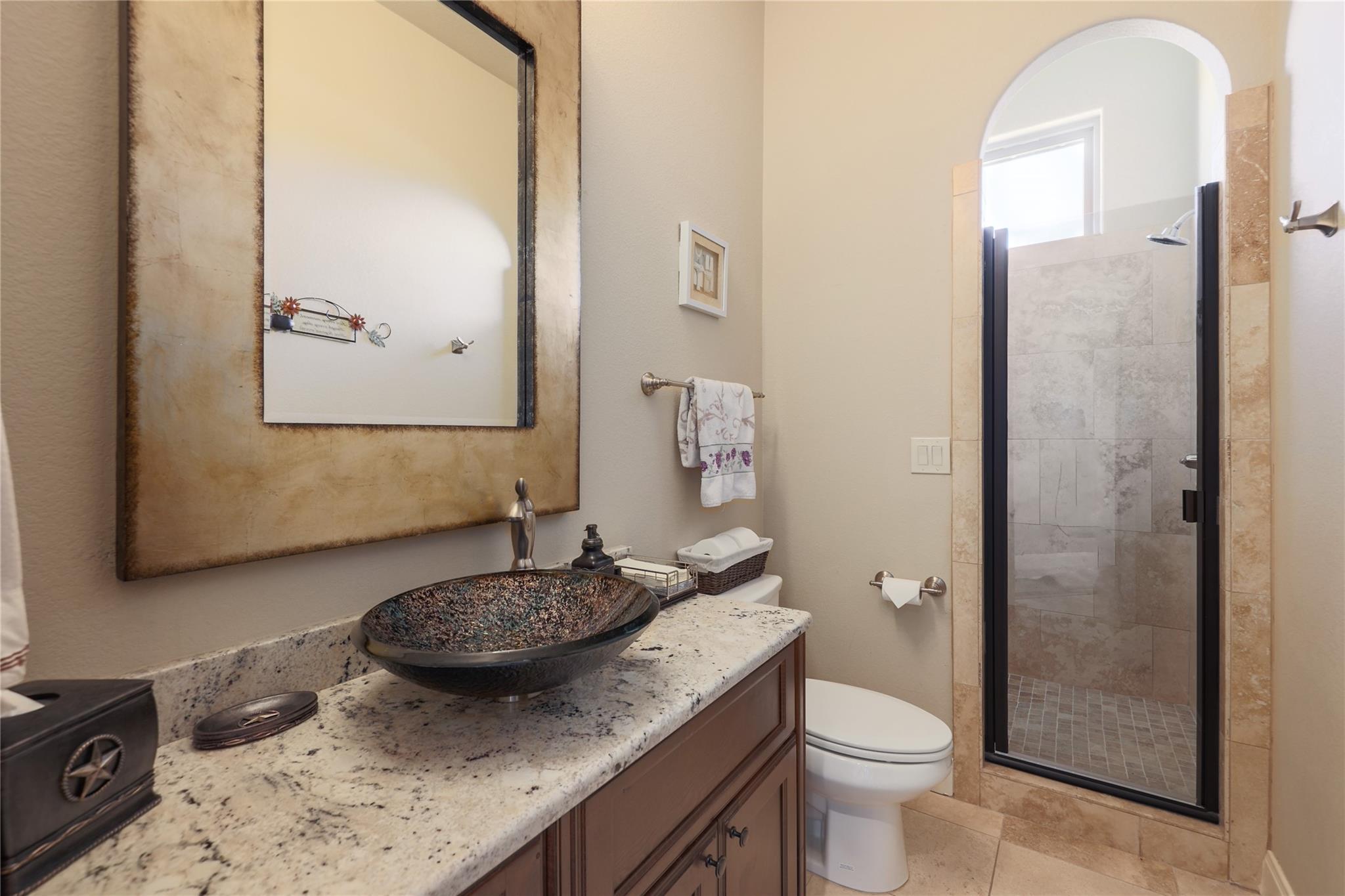 1101 Eagle Point Dr, Georgetown, TX 78628