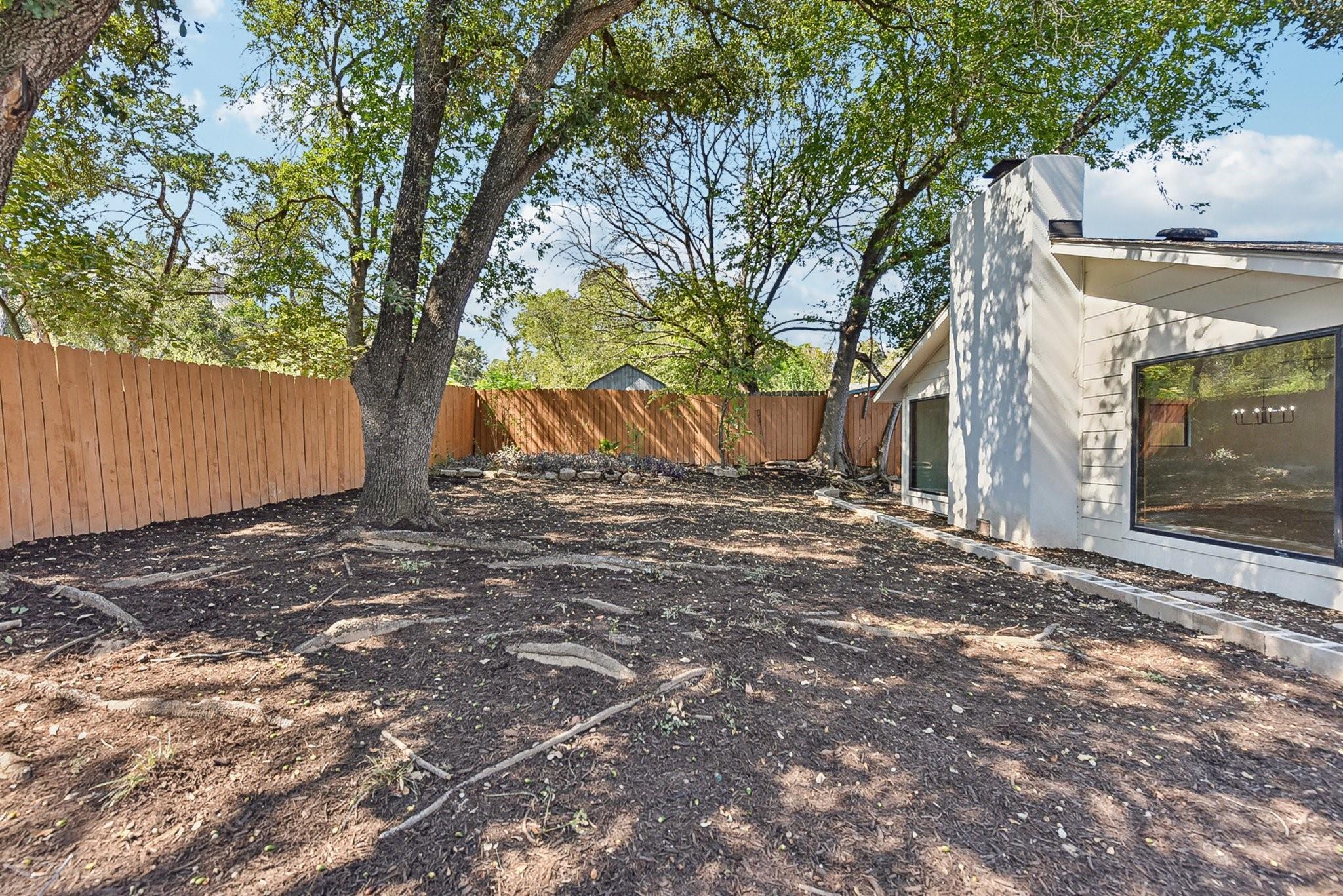 909 Austin Highlands Blvd, Austin, TX 78745