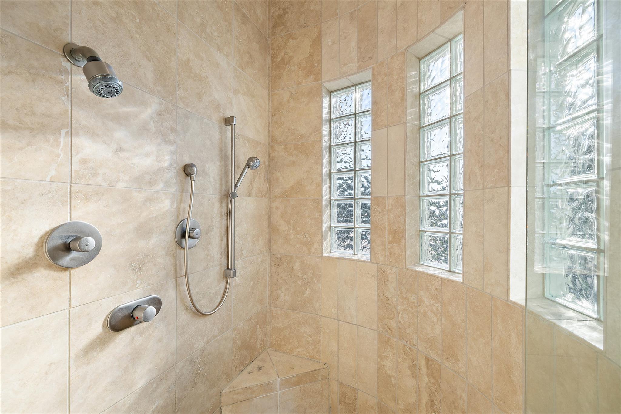 211 Bella Cima Dr, Austin, TX 78734