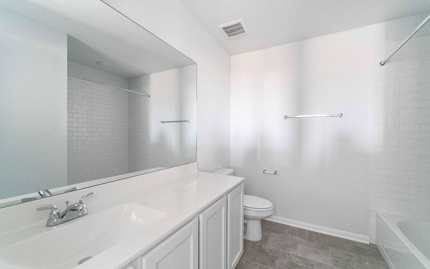 521 Bobcat Creek Dr, Jarrell, TX 76537