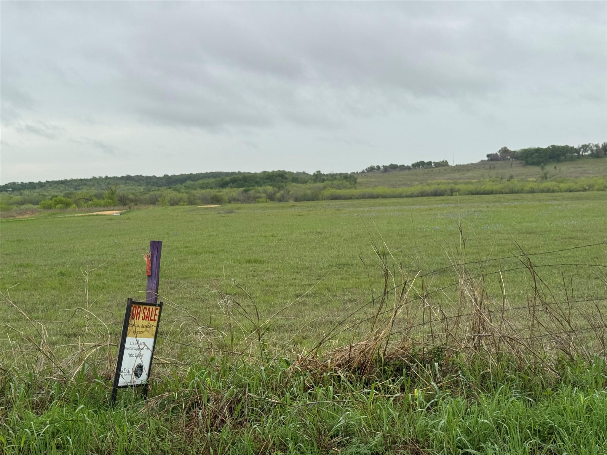 109 Black Ankle Rd, Lockhart, TX 78644