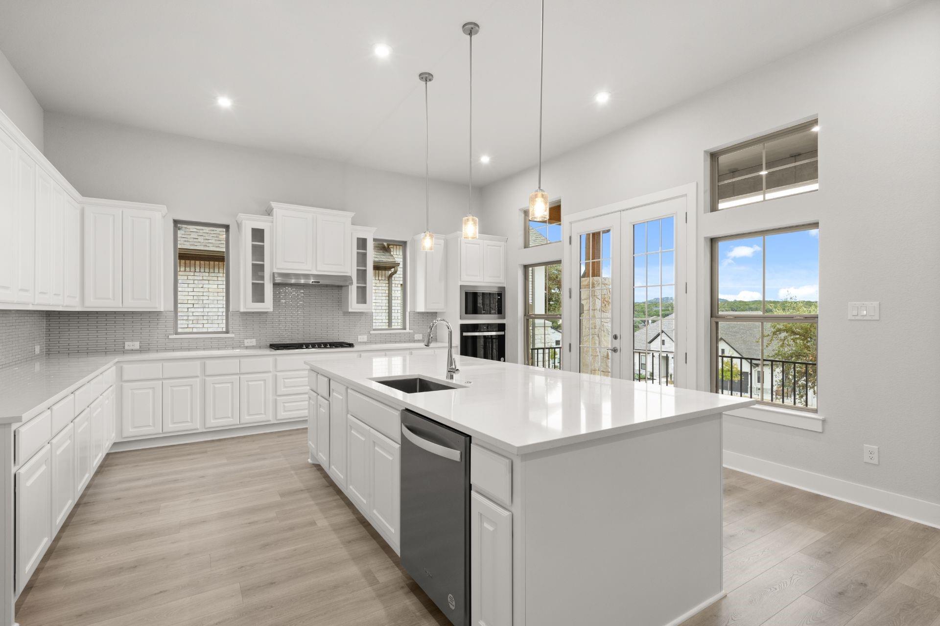 7732 Tessera Pkwy, Lago Vista, TX 78645