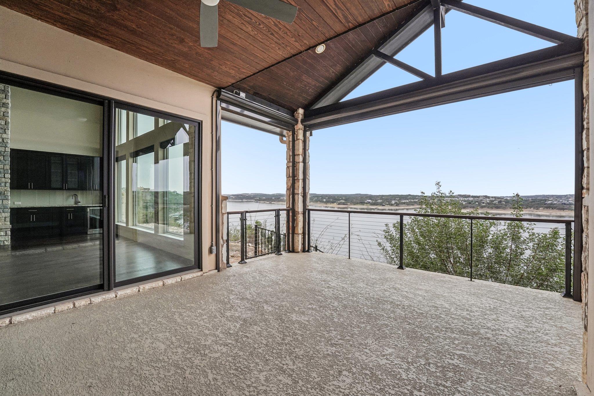 1612 Watercliffe Dr, Lago Vista, TX 78645