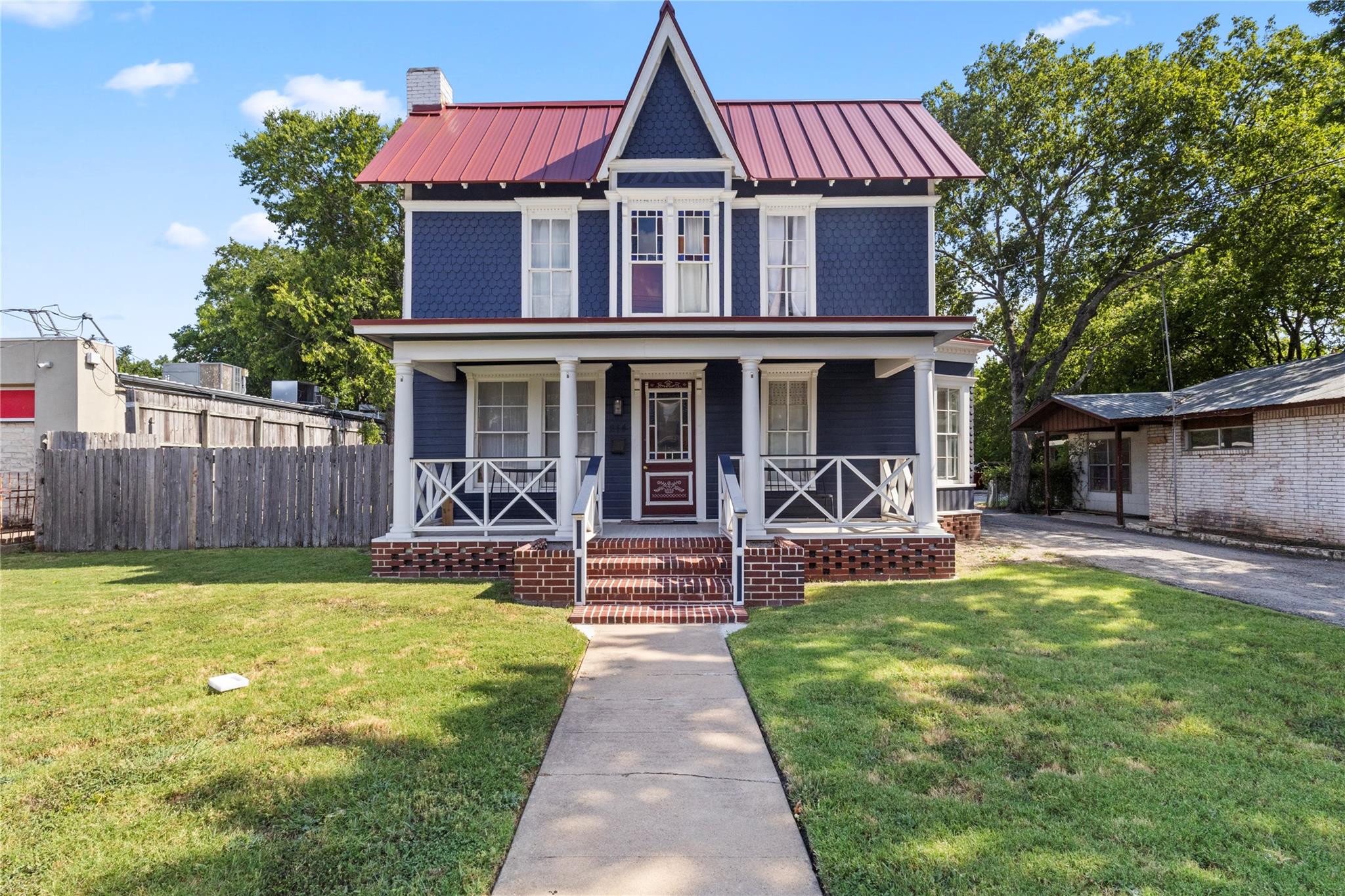 214 W University Ave, Georgetown, TX 78626