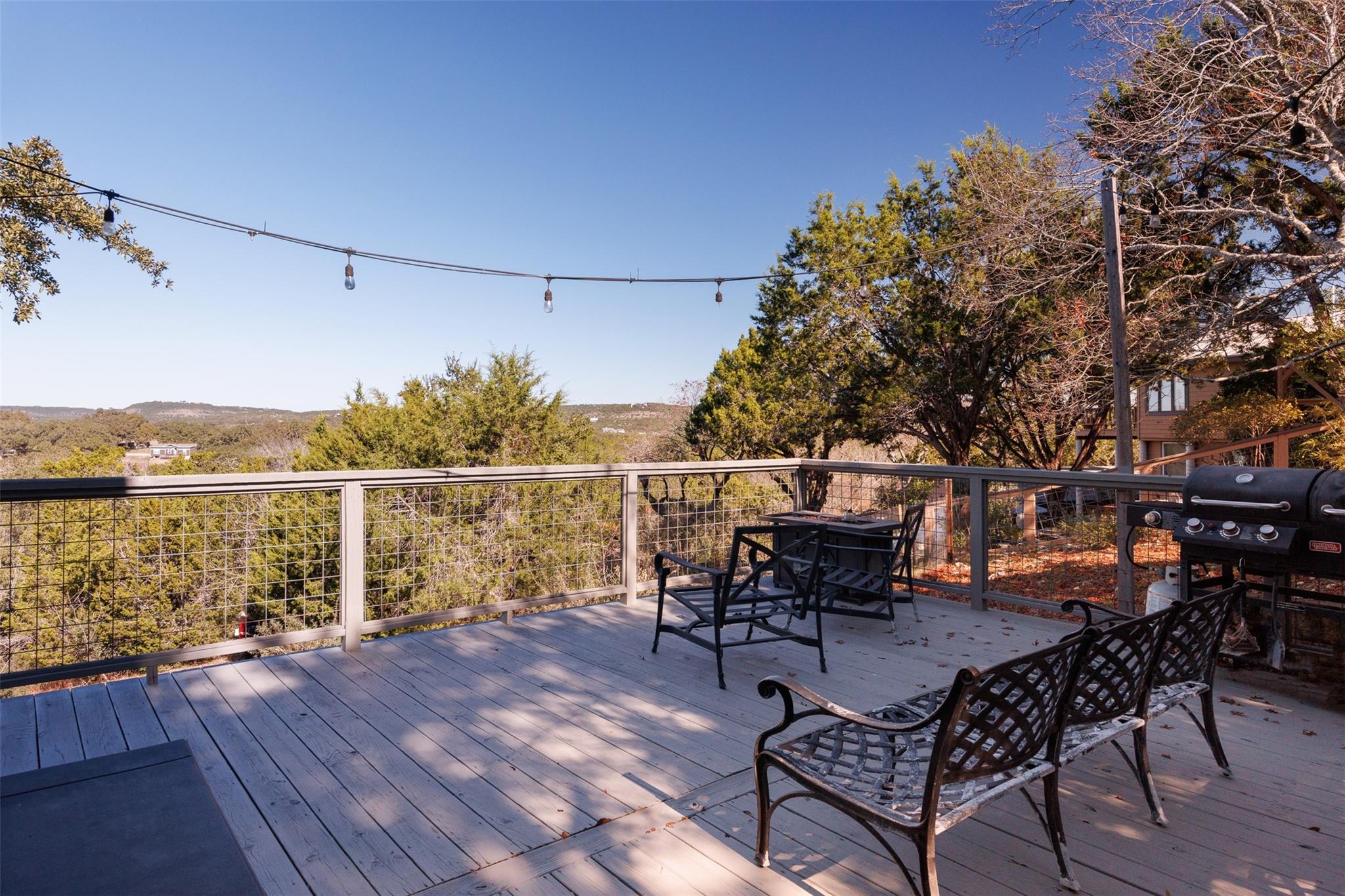 182 Belle Dr, Wimberley, TX 78676