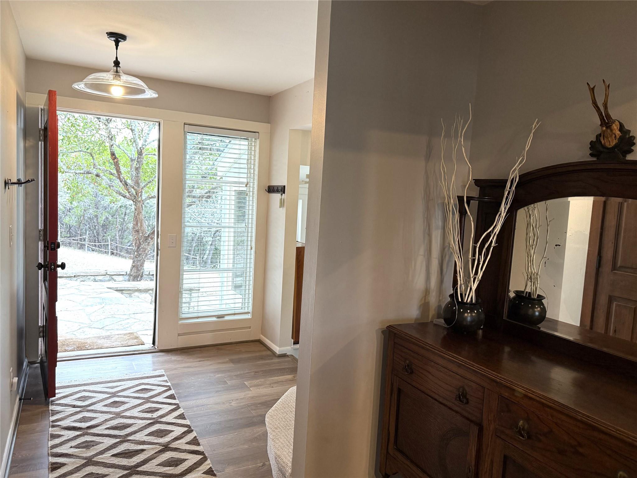 182 Belle Dr, Wimberley, TX 78676