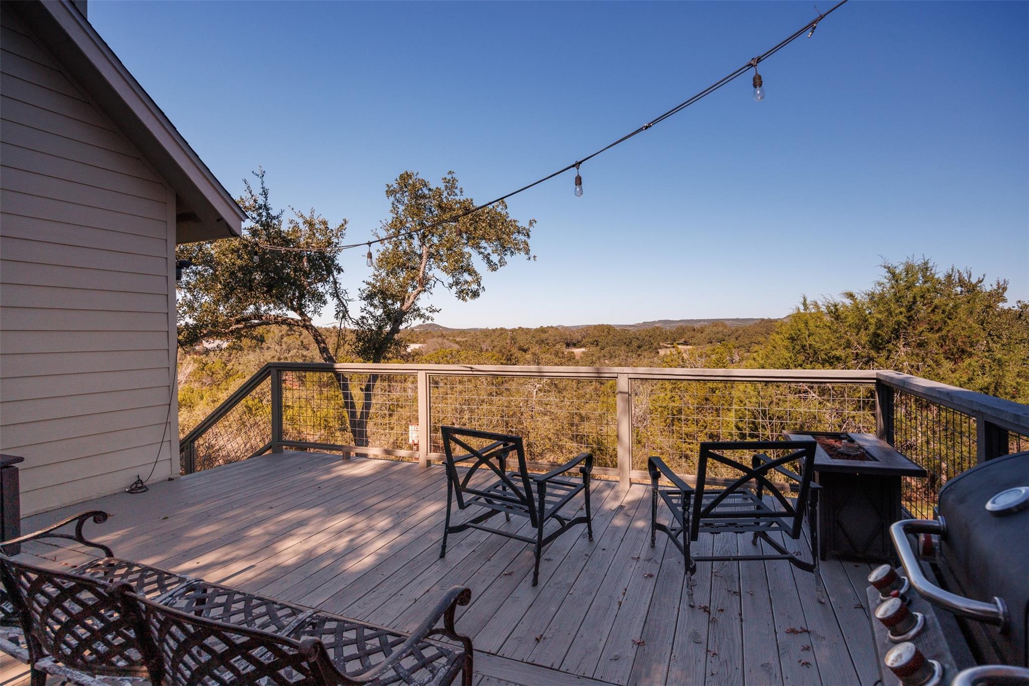 182 Belle Dr, Wimberley, TX 78676