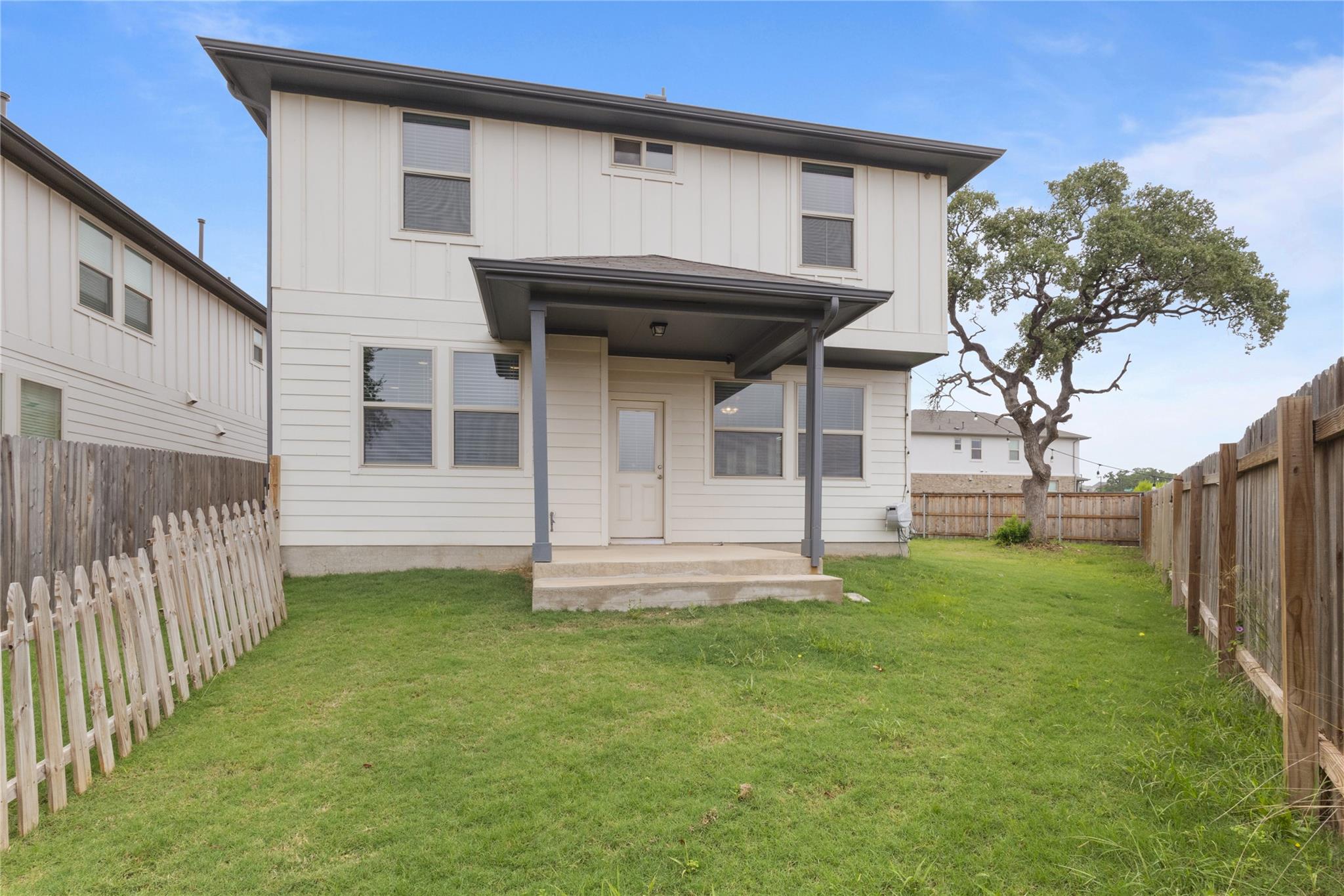 180 Macarthur Dr, Leander, TX 78641