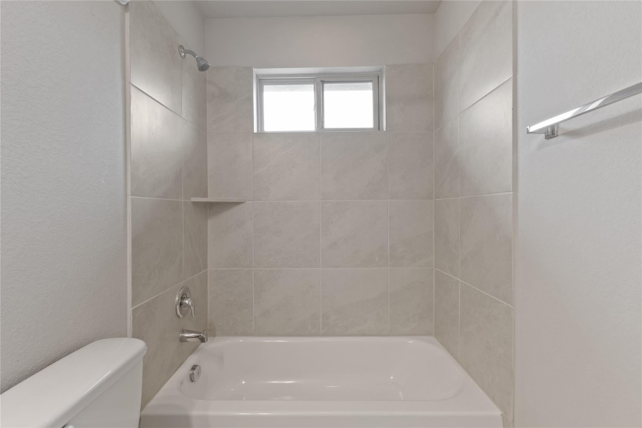 180 Macarthur Dr, Leander, TX 78641