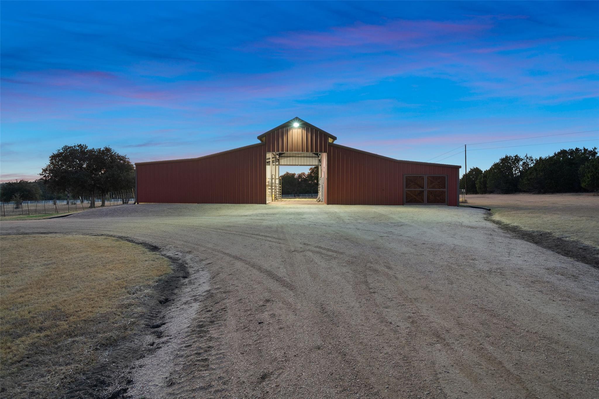 1120 Canyon View Rd, Dripping Springs, TX 78620