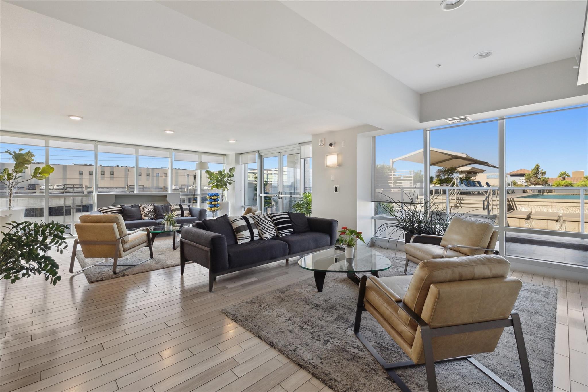 300 Bowie St # 1101, Austin, TX 78703