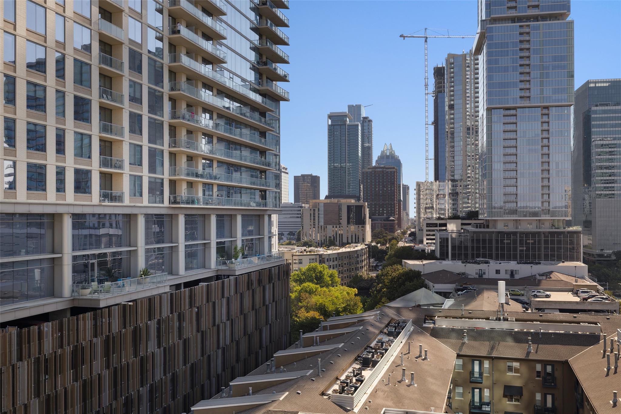 300 Bowie St # 1101, Austin, TX 78703