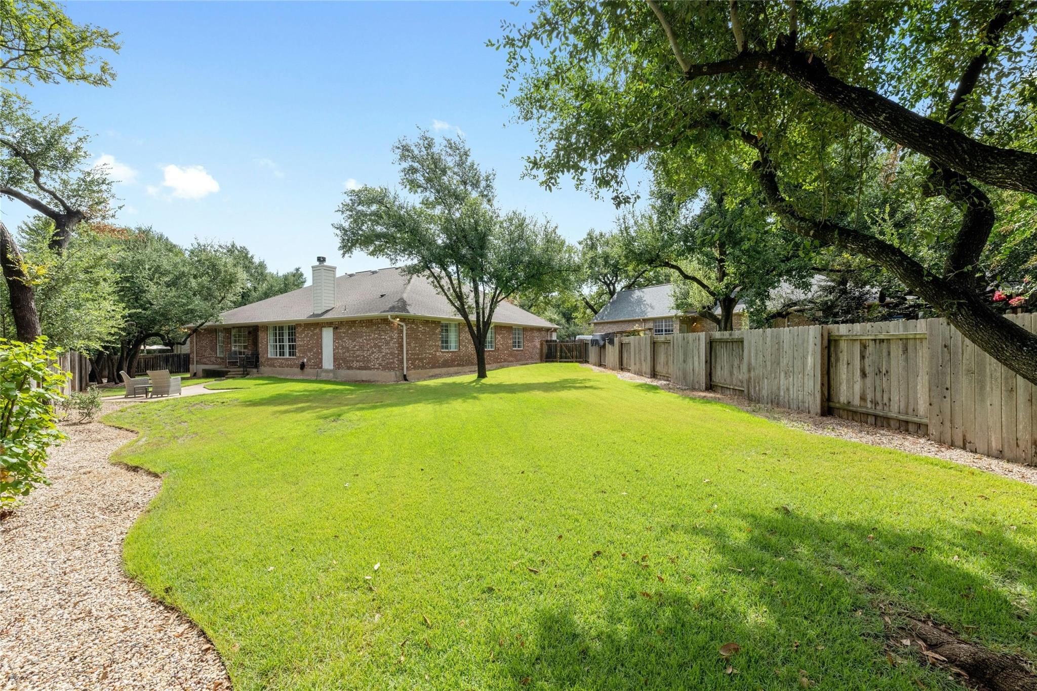 8012 Manitou Springs Ct, Austin, TX 78717