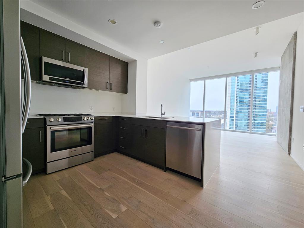 301 West Ave # 1603, Austin, TX 78701