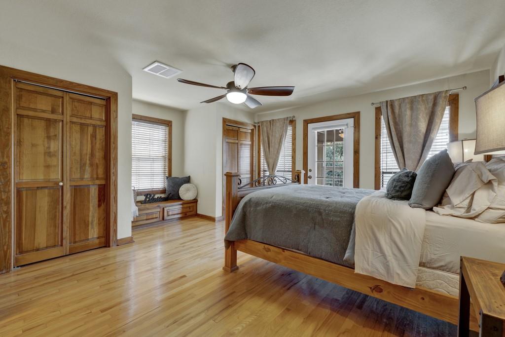 2198 Lakeshore Dr, Canyon Lake, TX 78133