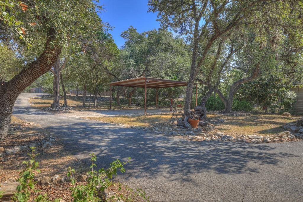 2198 Lakeshore Dr, Canyon Lake, TX 78133