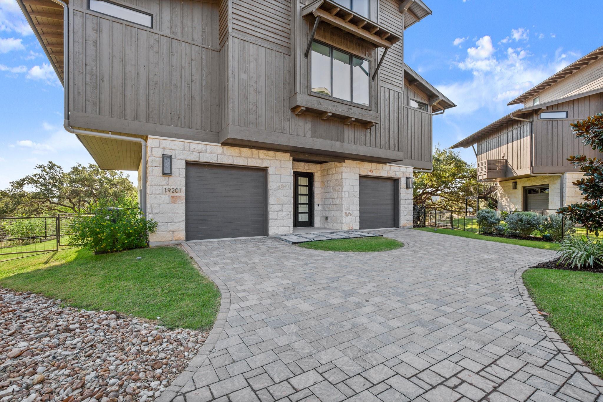 19201 Crusoe Cv # 20, Spicewood, TX 78669