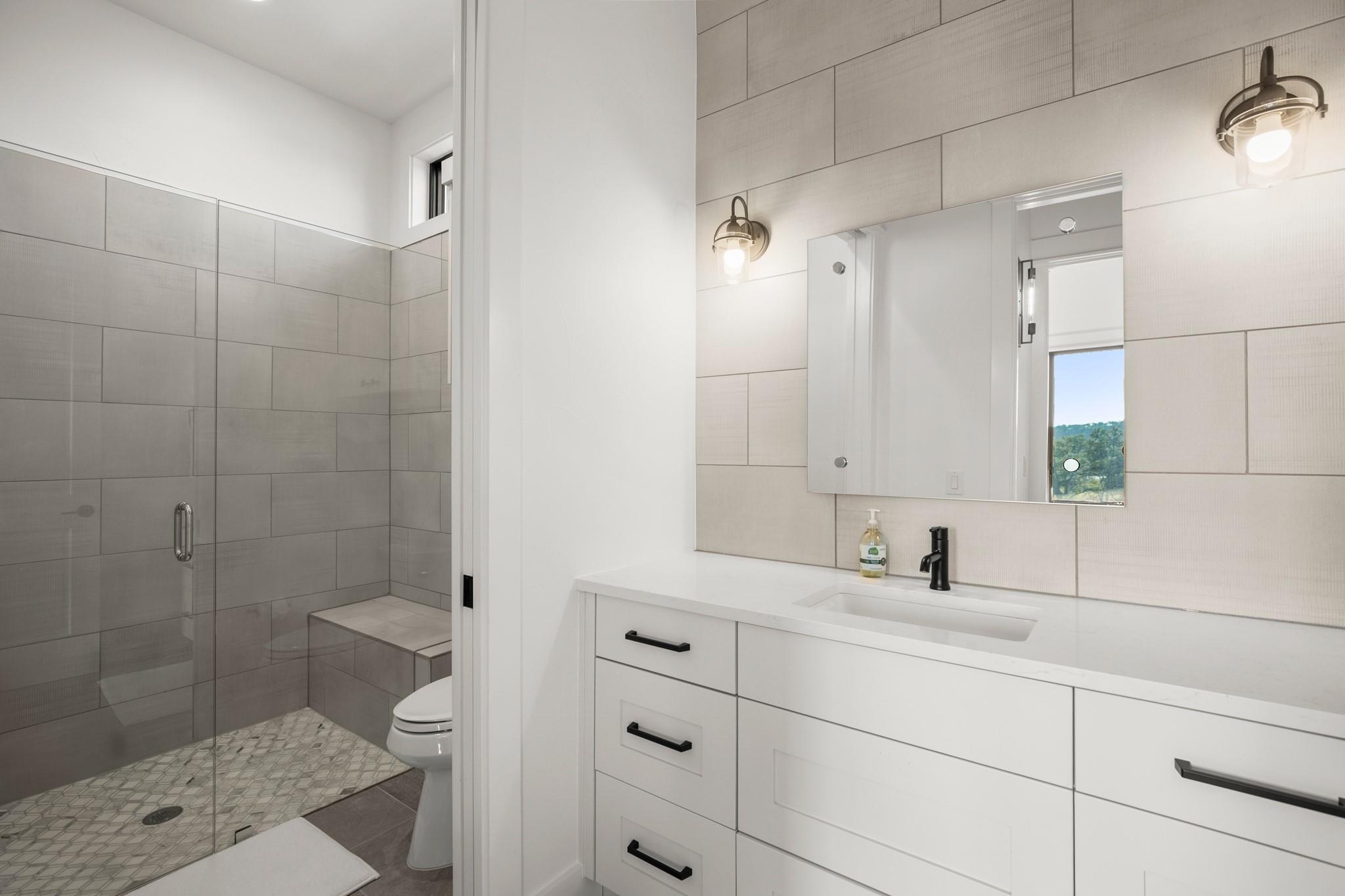 19201 Crusoe Cv # 20, Spicewood, TX 78669