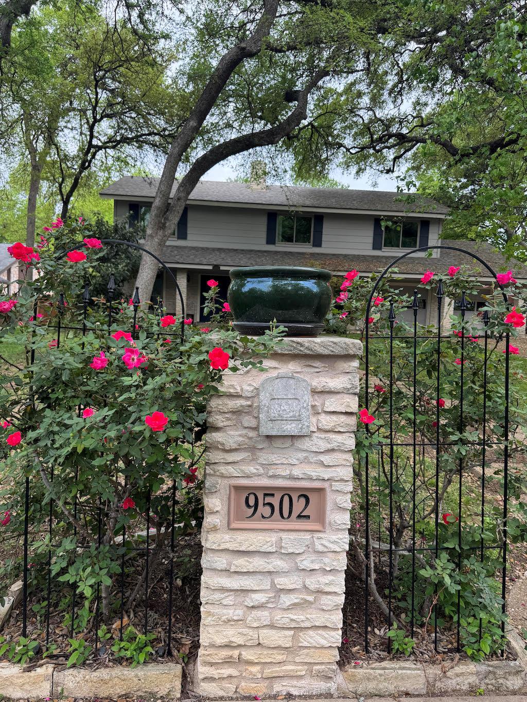 9502 Castlewood Dr, Austin, TX 78748