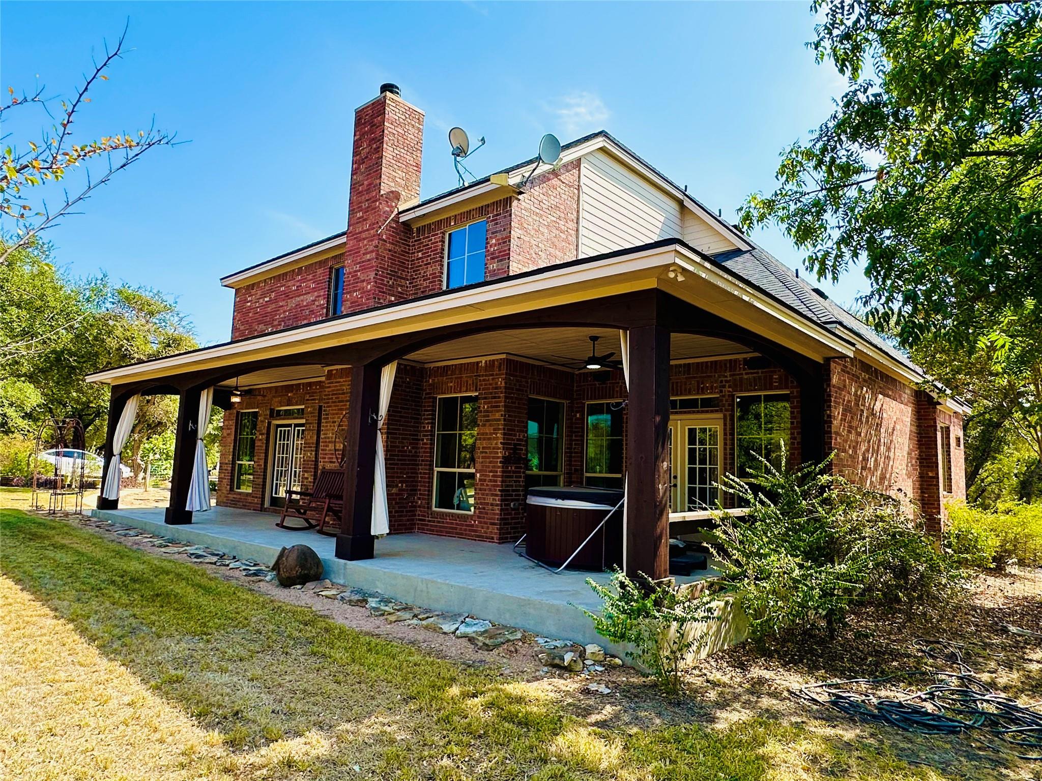 300 Copper Ln, Leander, TX 78641