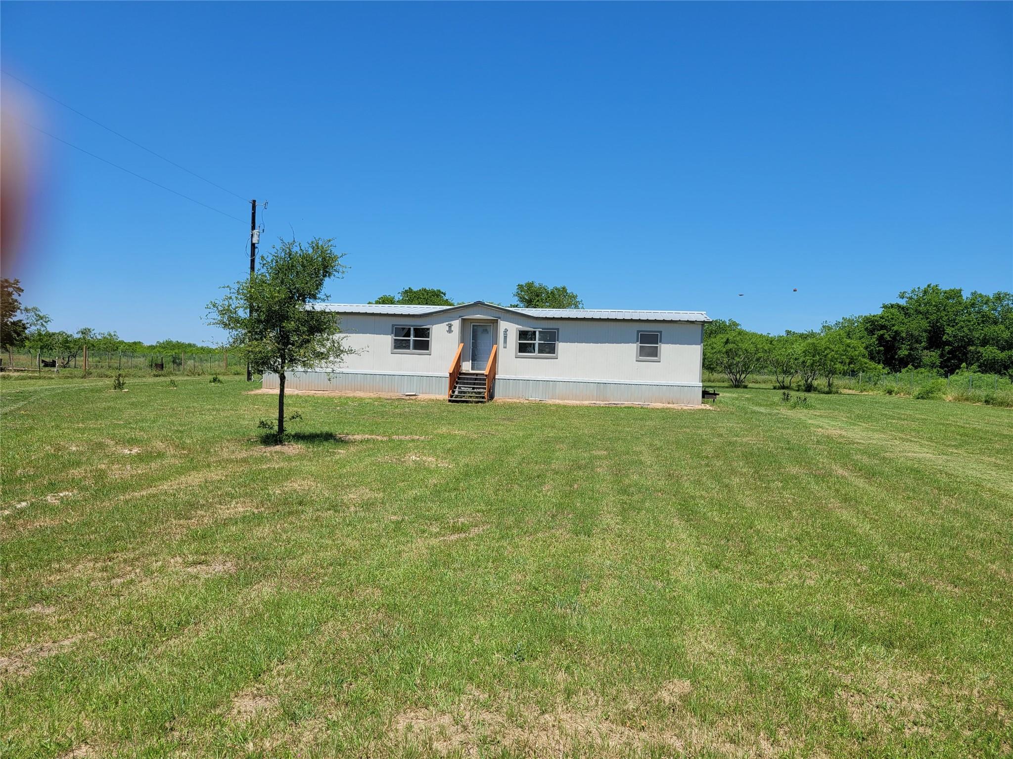 6020 Taylorsville Rd, Dale, TX 78616