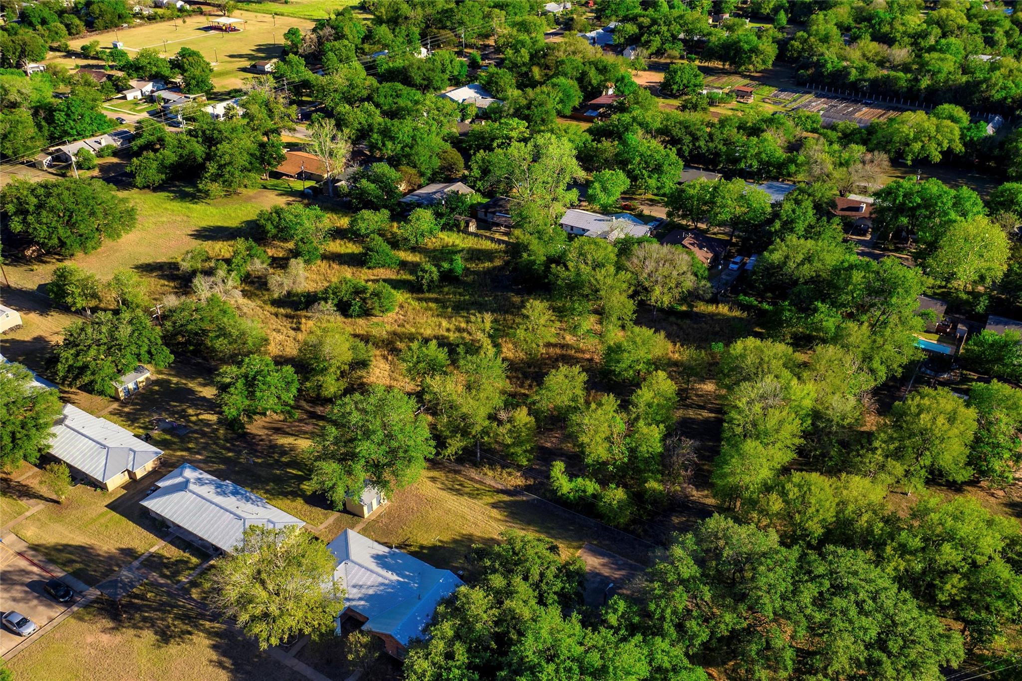 2006B Wilson St, Bastrop, TX 78602