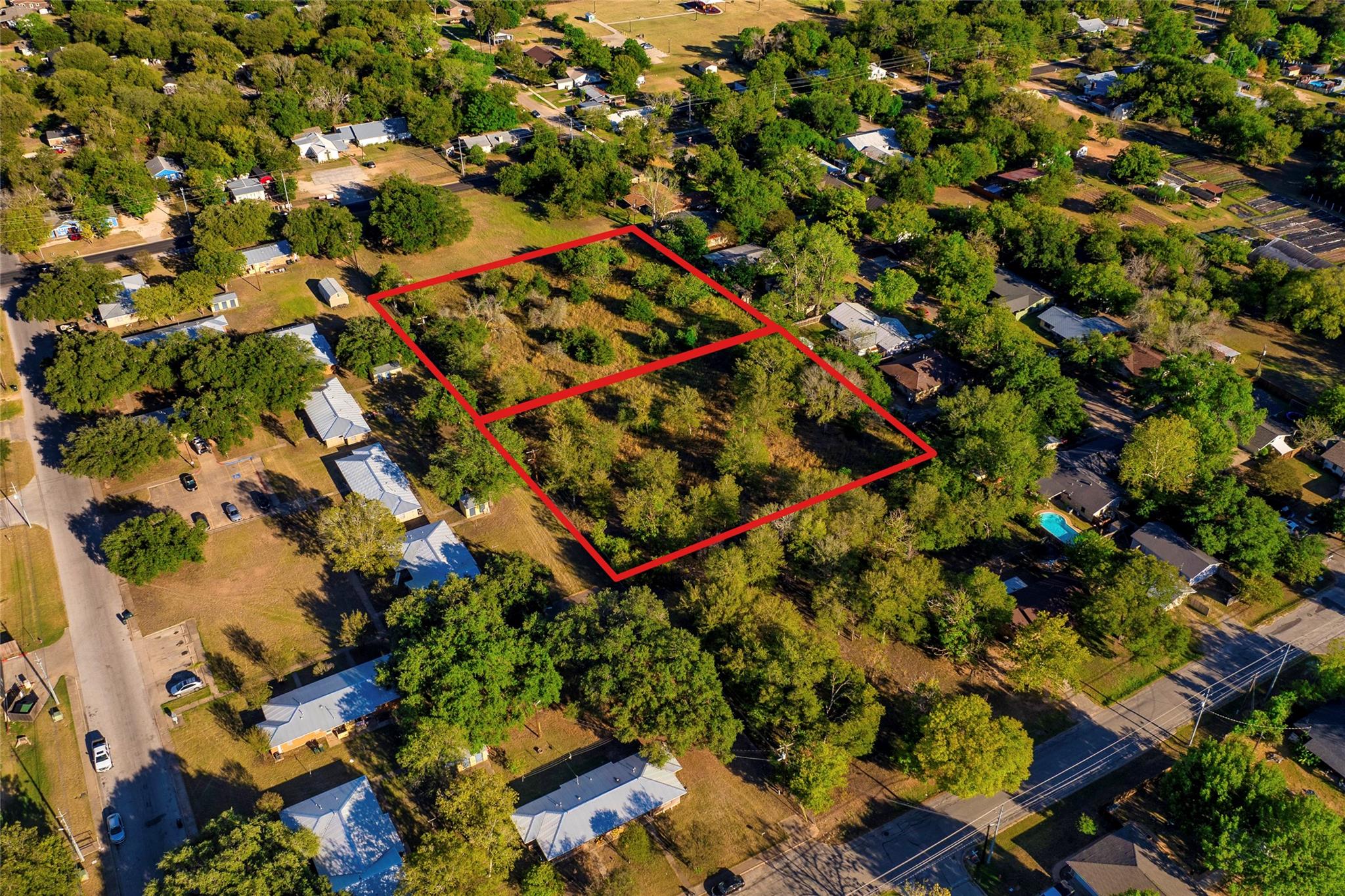 2006B Wilson St, Bastrop, TX 78602