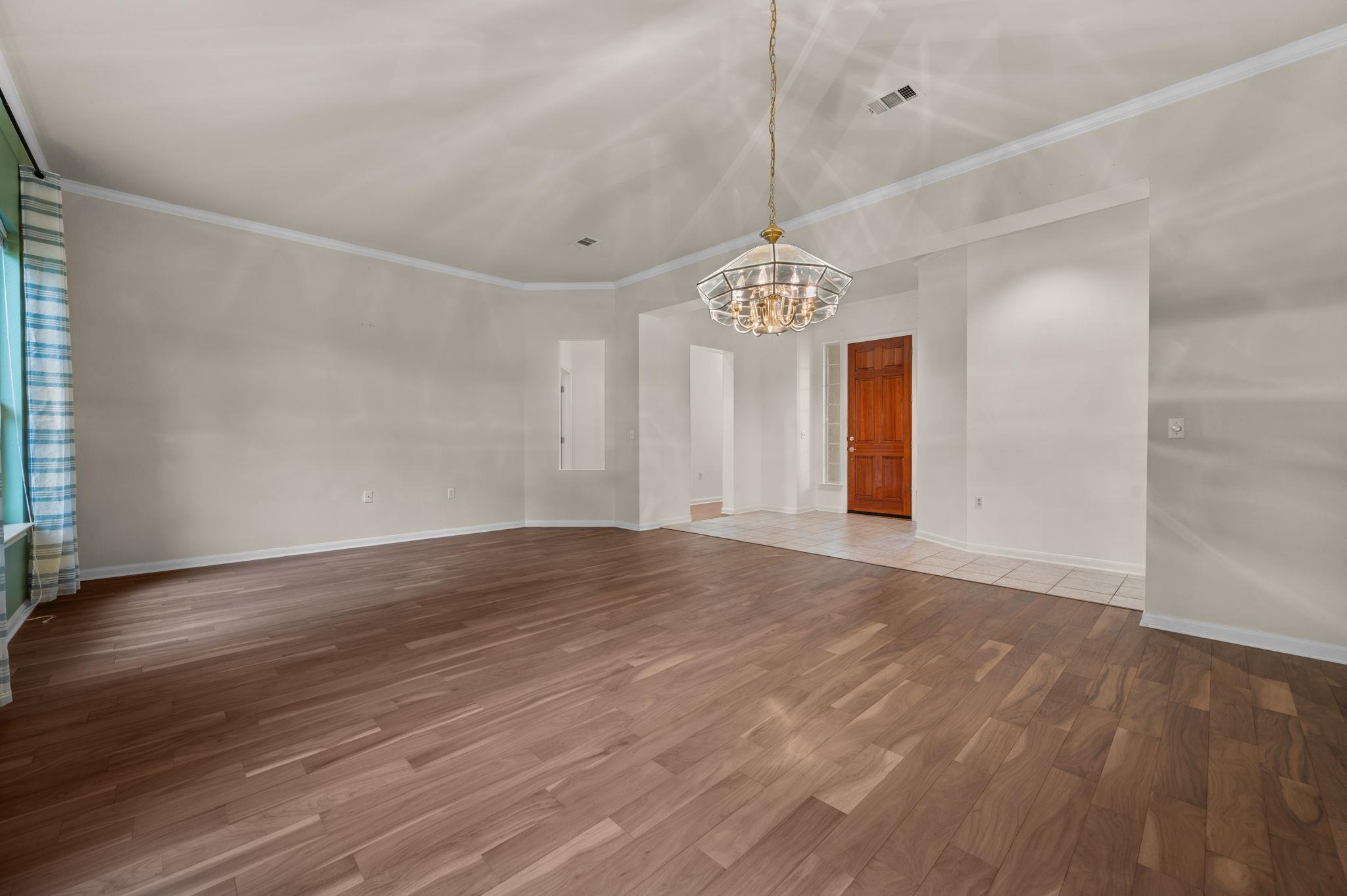 133 Crystal Springs Dr, Georgetown, TX 78633