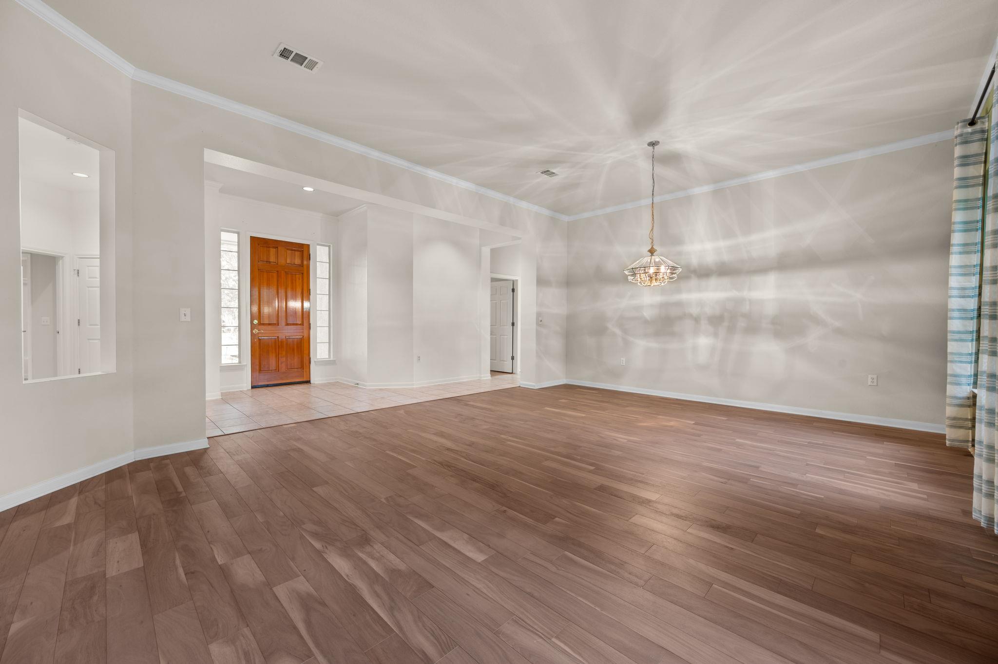 133 Crystal Springs Dr, Georgetown, TX 78633