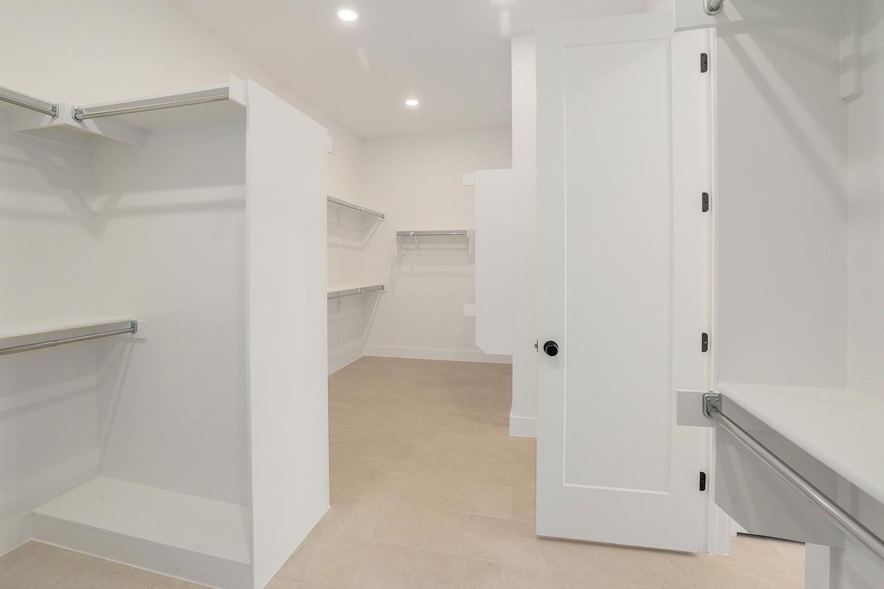 225 Jates Field Bnd, Liberty Hill, TX 78642