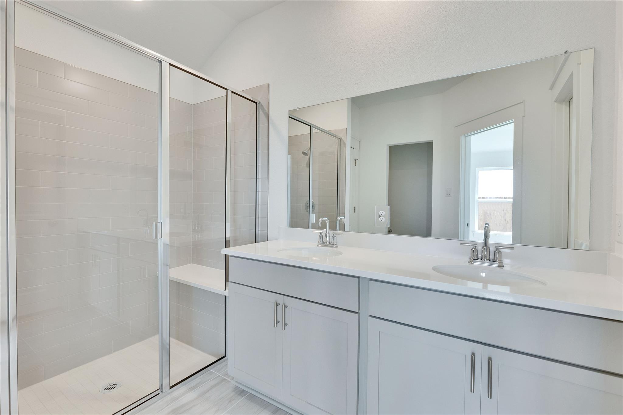 413 Red Wolf Dr, Jarrell, TX 76537