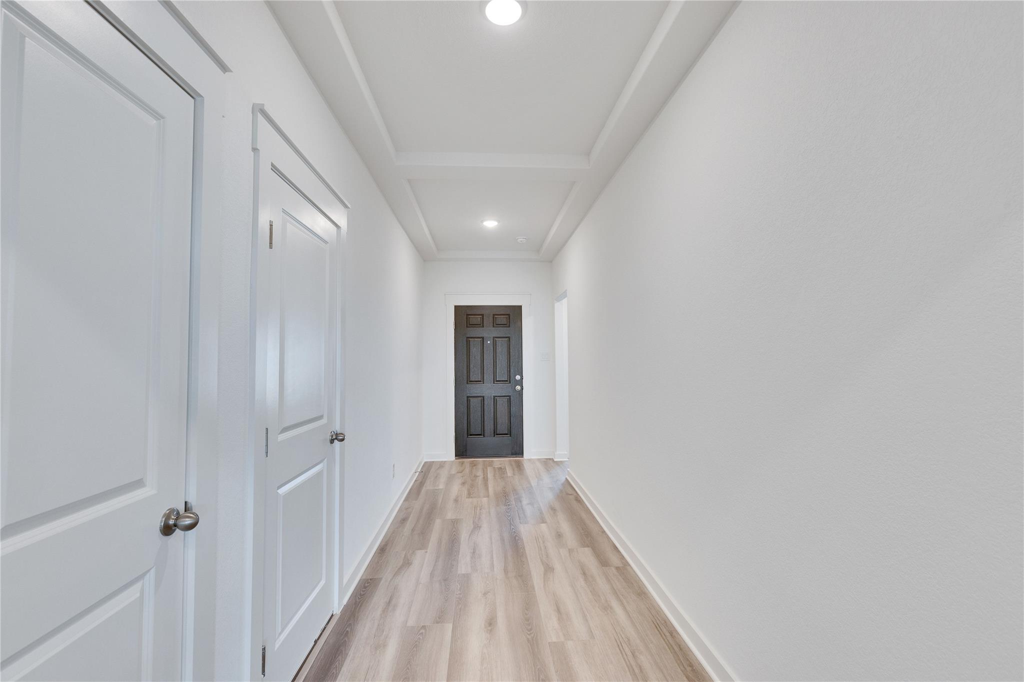 413 Red Wolf Dr, Jarrell, TX 76537