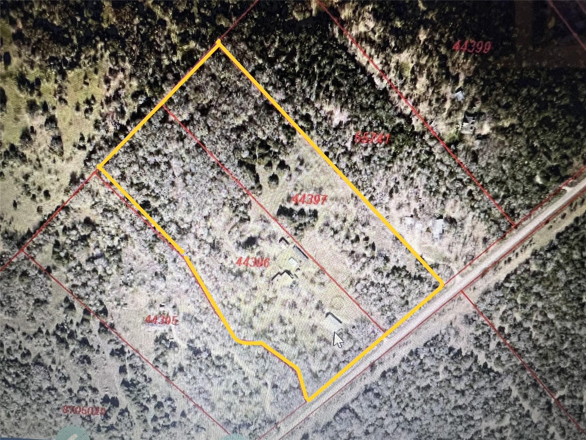 298 Jenkins Rd, Cedar Creek, TX 78612