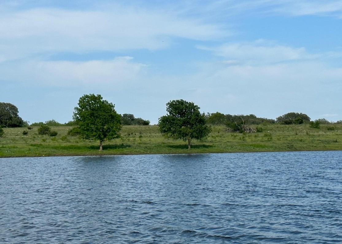 7800 County Road 210, Bertram, TX 78605