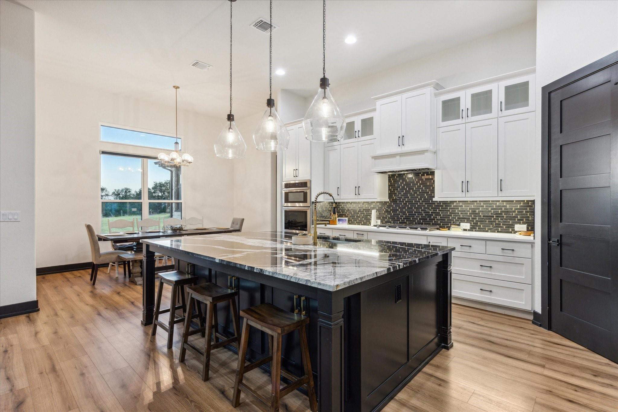 117 Tambra Lea Ln, Liberty Hill, TX 78642