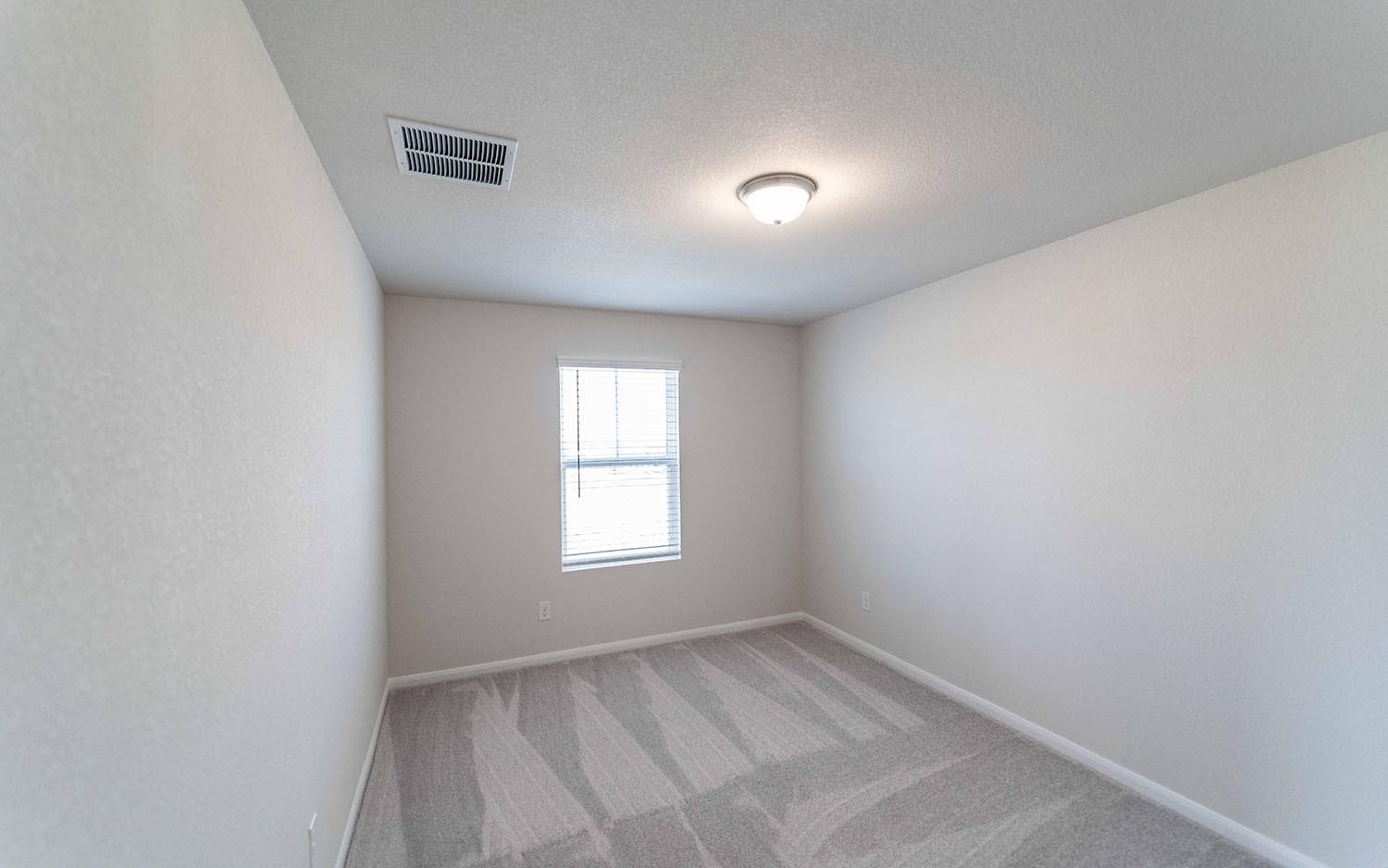 113 Cougar Hill Dr, Jarrell, TX 76537