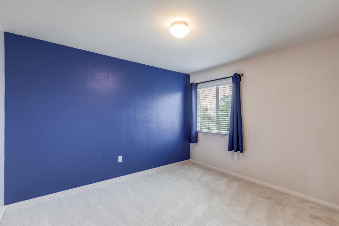 13708 Sierra Wind Ln, Elgin, TX 78621