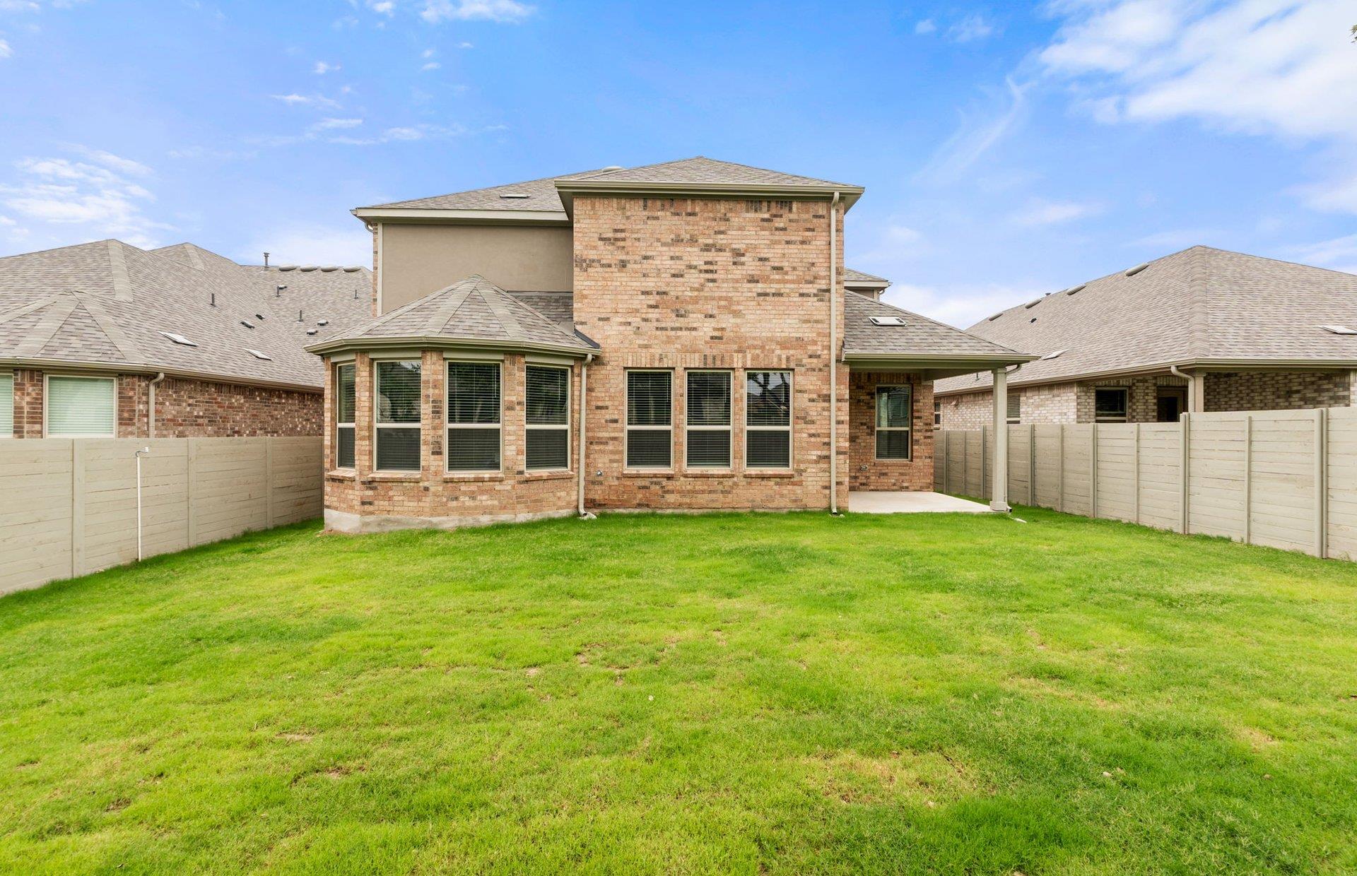 829 Round Mountain Pass, Georgetown, TX 78628